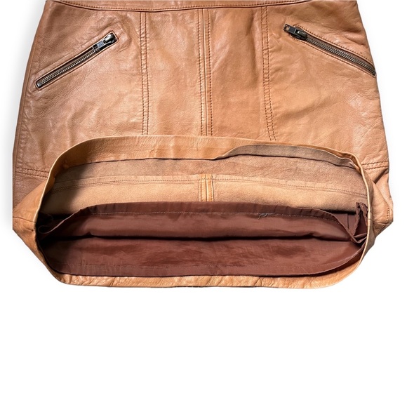 Stunning Halogen Caramel Leather Mini Skirt, sz 4 - Picture 8 of 10